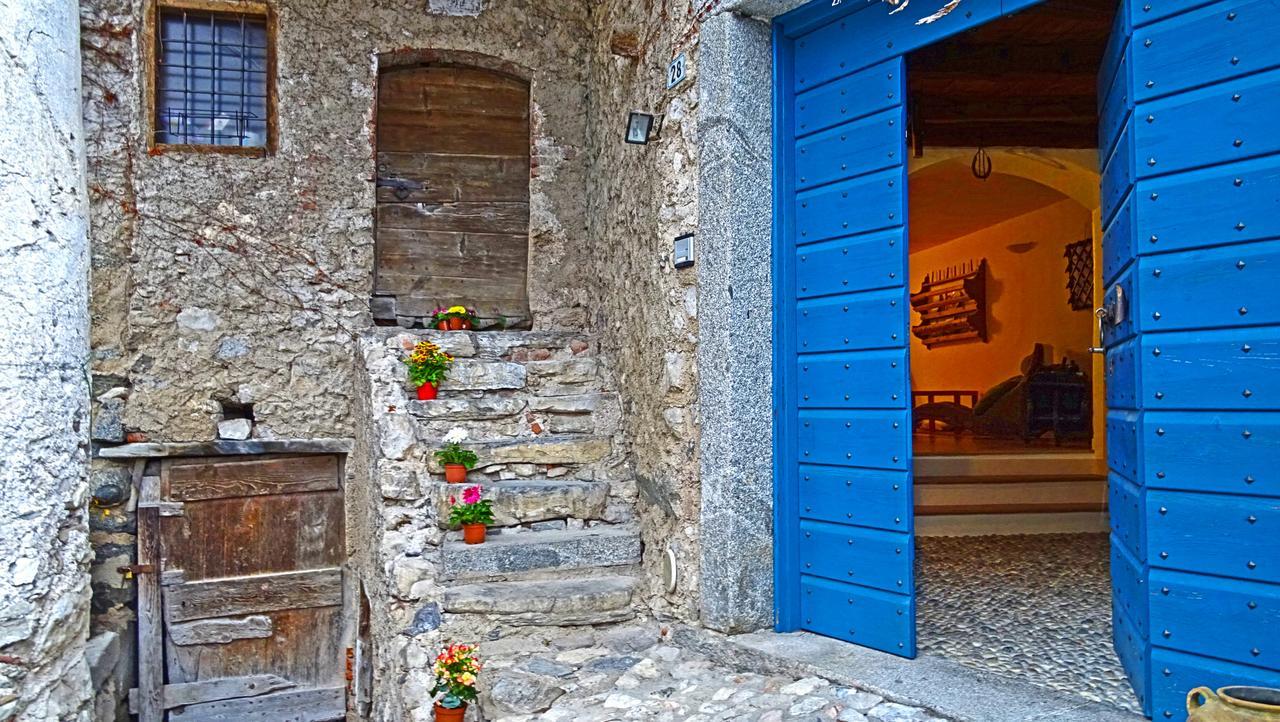 Ferienwohnung Rustico Colonna House By Gardadomusmea Vesio Exterior foto
